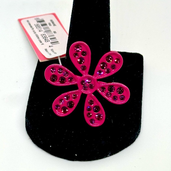 Isaac Mizrahi Pink Crystal Daisy Statement Ring SZ 9 - Picture 4 of 5
